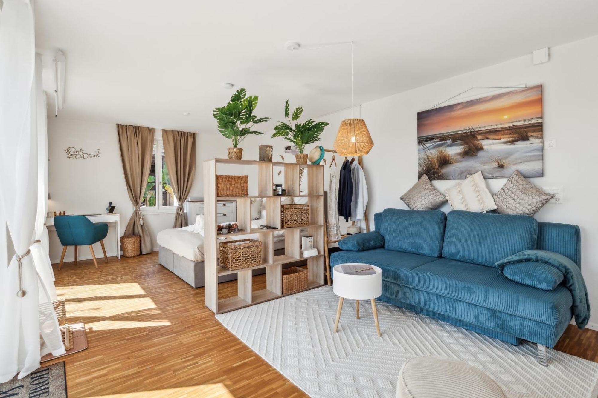 Business I Family Apartment I 1-4 Personen - Aare Blick, Nahe Altstadt I Beamer - 99" Leinwand I Terrassen Lounge Und Parkplatz Brugg  Exterior photo