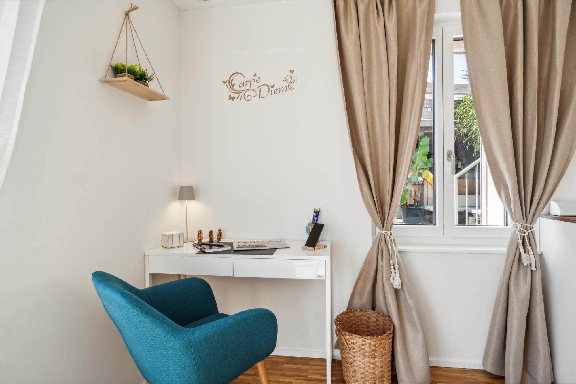 Business I Family Apartment I 1-4 Personen - Aare Blick, Nahe Altstadt I Beamer - 99" Leinwand I Terrassen Lounge Und Parkplatz Brugg  Exterior photo